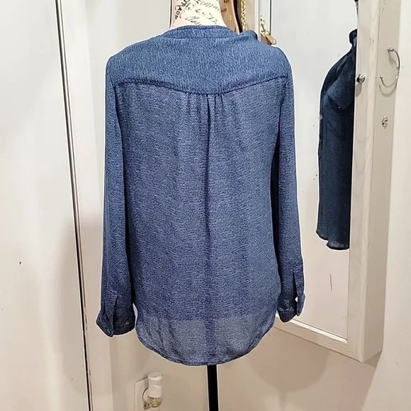 Banana Republic Sheer Blue Blouse Size XS B204 - Picture 2 of 5